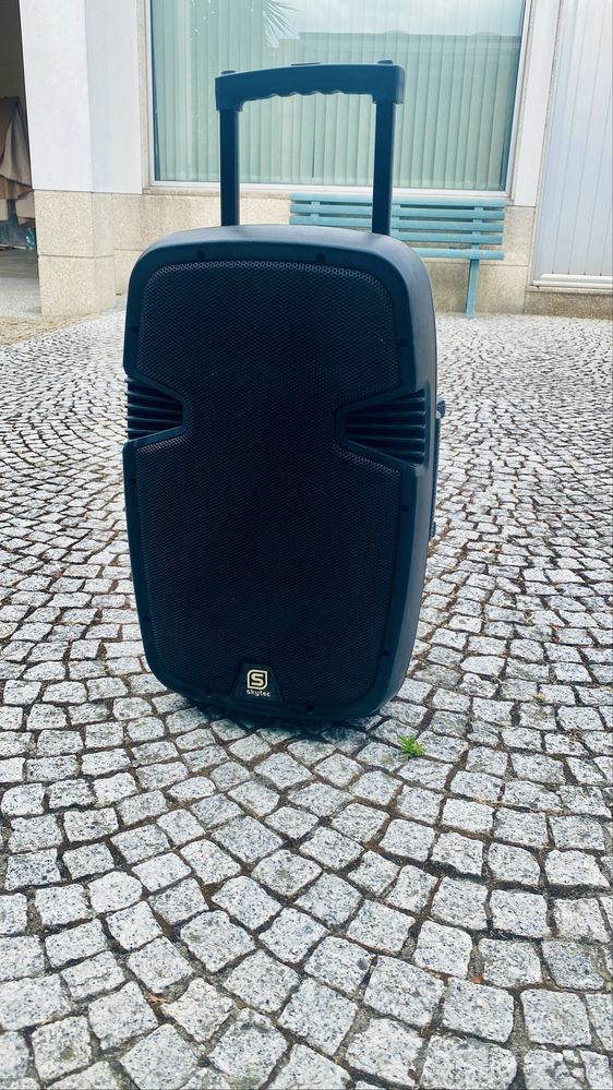 Coluna portáti SKYTEC 700W