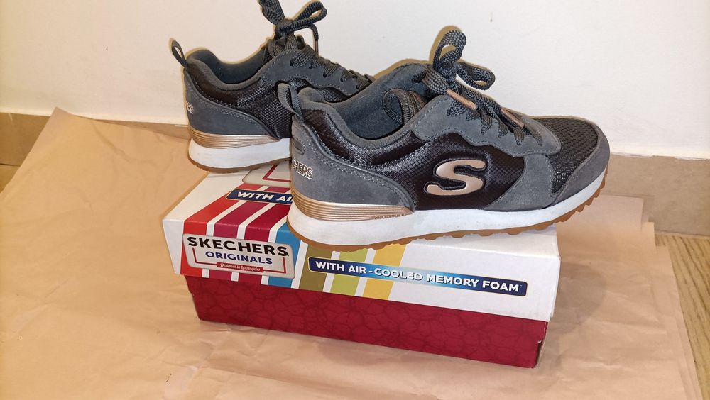 Ténis skechers como novos n35
