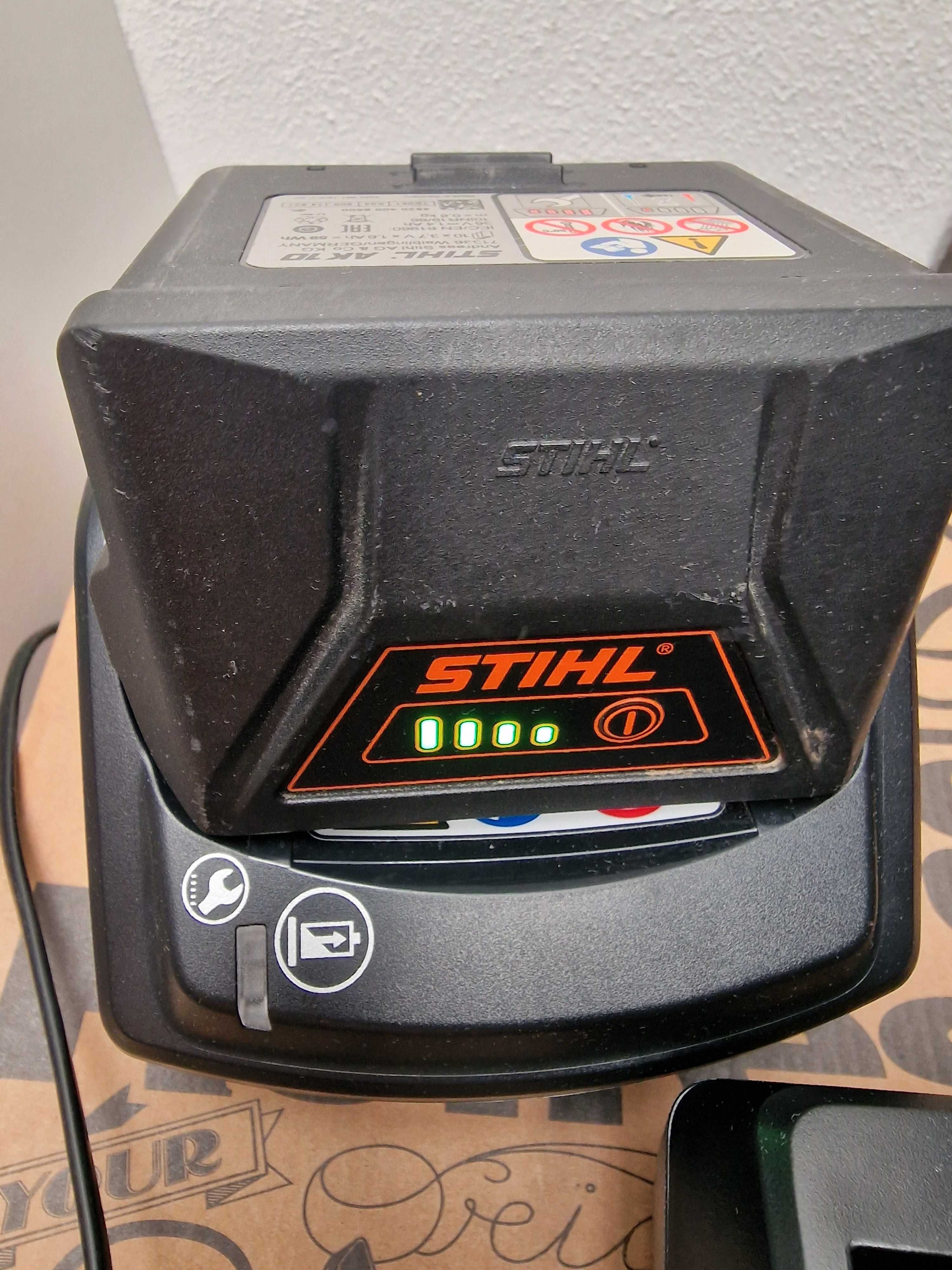 Jardinagem da STIHL - corta-relva, desserrador e soprador