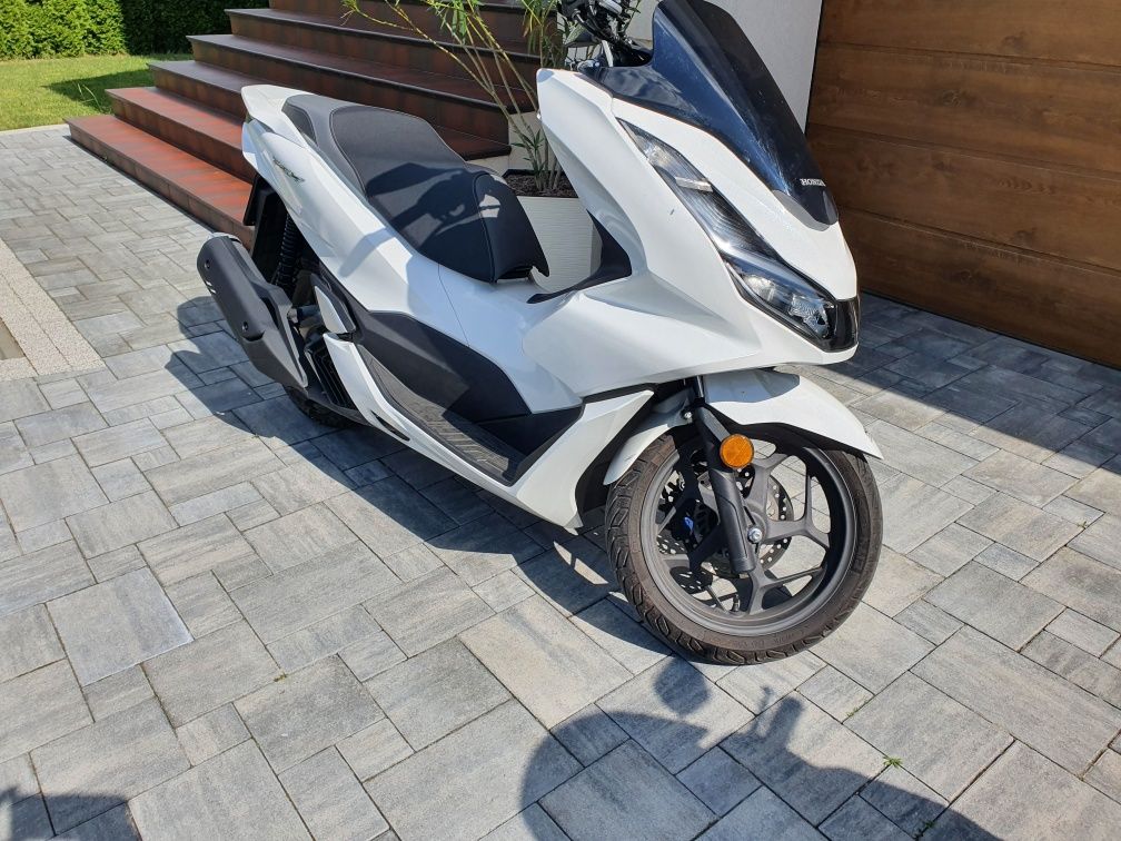 Honda PCX  2021 ABS HSTC Led smart key Forza N MAX