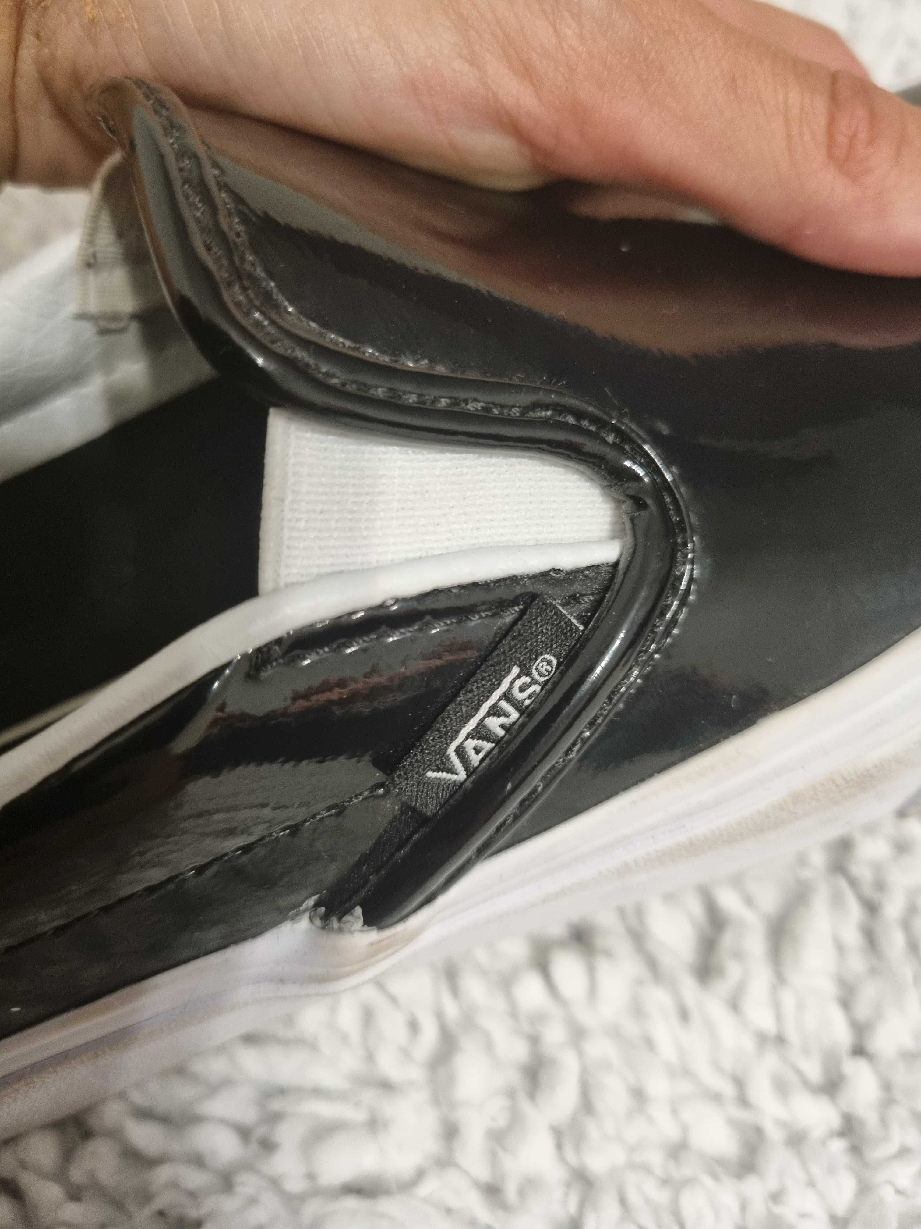 Czarne tenisówki Vans rozmiar 34.5