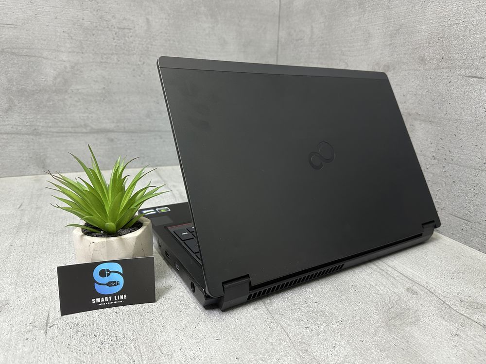 Ігровий ноутбук Fujitsu H780/I7-8750H/15.6"/32gb ddr4/512 ssd/Nvidia