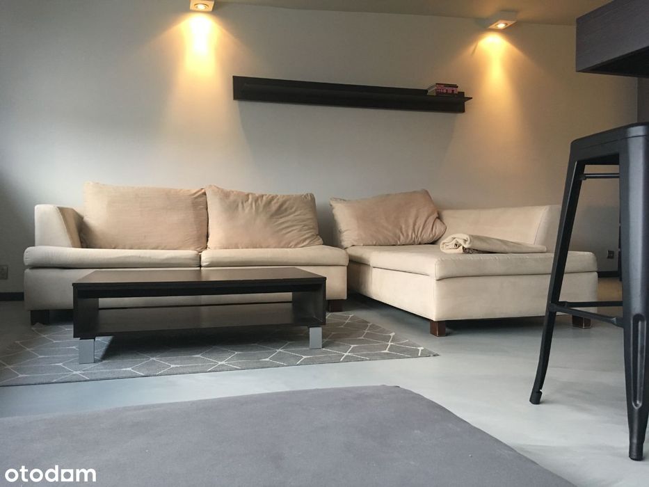 Centrum - wyjątkowa kawalerka z fantastycznym widokiem