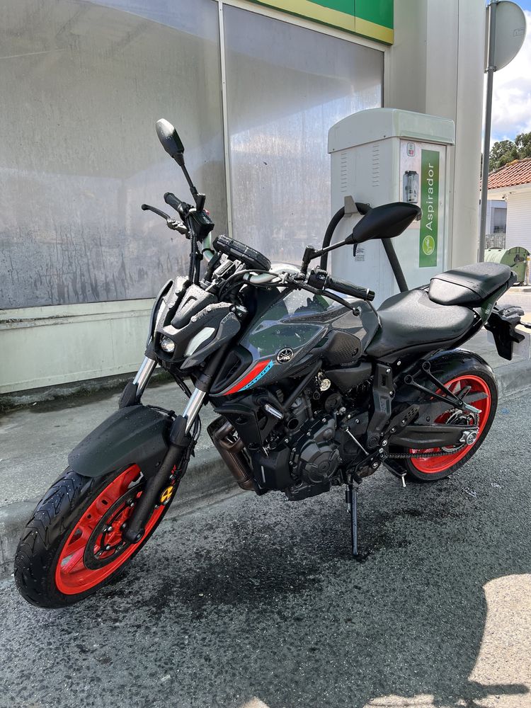 Yamaha MT-07 *Quase Nova*