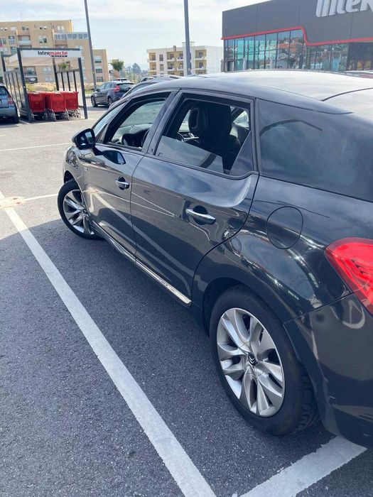 Citroën DS5 2.0 HDi Gás Óleo Hybrido Automático