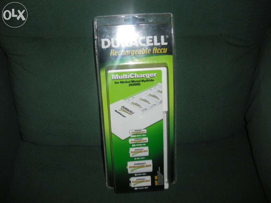 Carregador Duracell todo o tamanho de pilhas