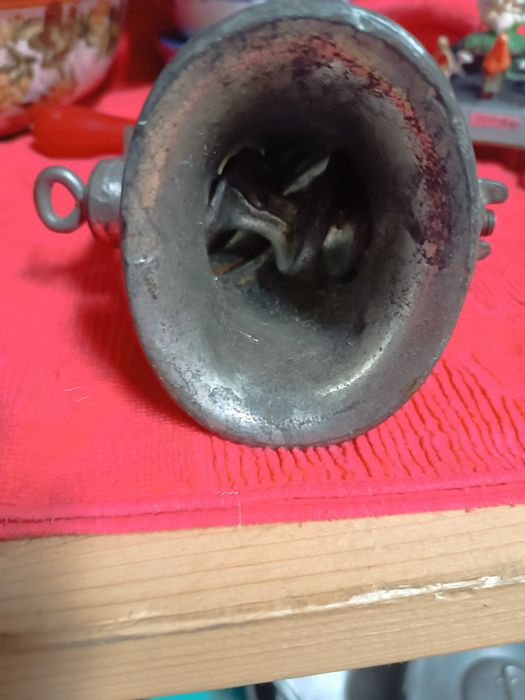 Picadora e trituradora ( nacional ) antiga