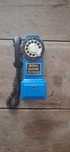 Telefon retro na ścianę