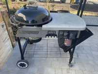 Grill weglowy Weber z gazowym rozpalaniem kubeł pokrowiec