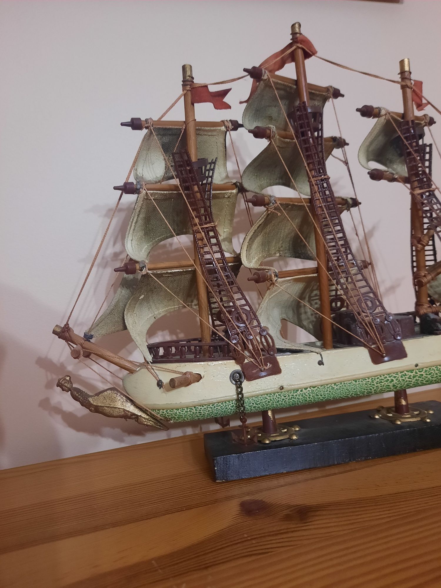 Stary drewniany model statku Clipper 1846