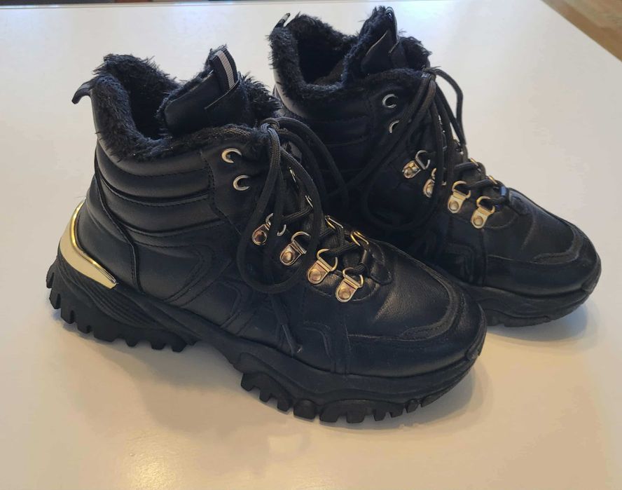 Trapery / Botki zimowe ocieplane – rozmiar 38