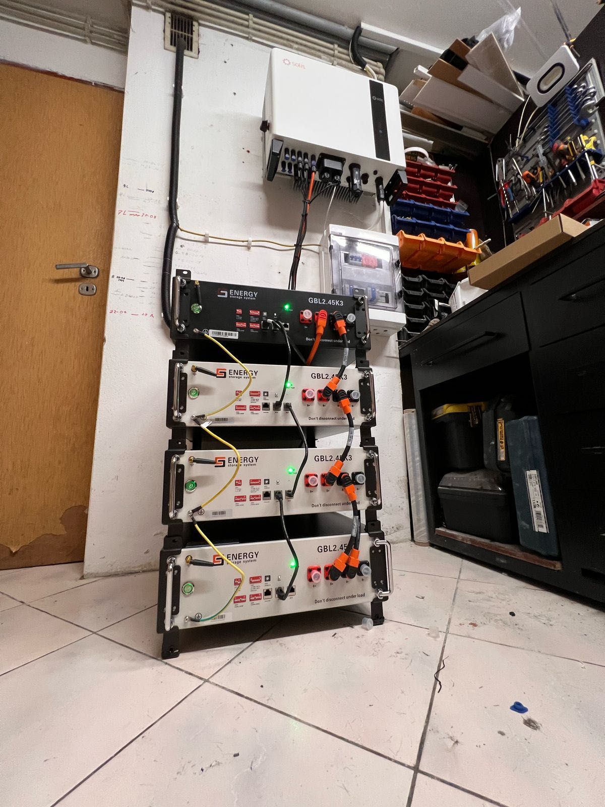 Magazyn Energii 10KWH + SOLIS S6-EH3P10K-H-EU 10kw
