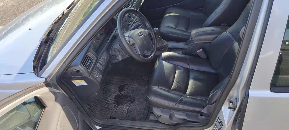 Volvo V70 XC 2.4T manual