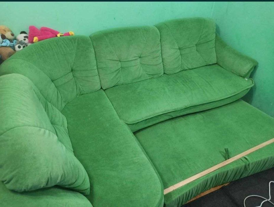 Кутовий диван б/у