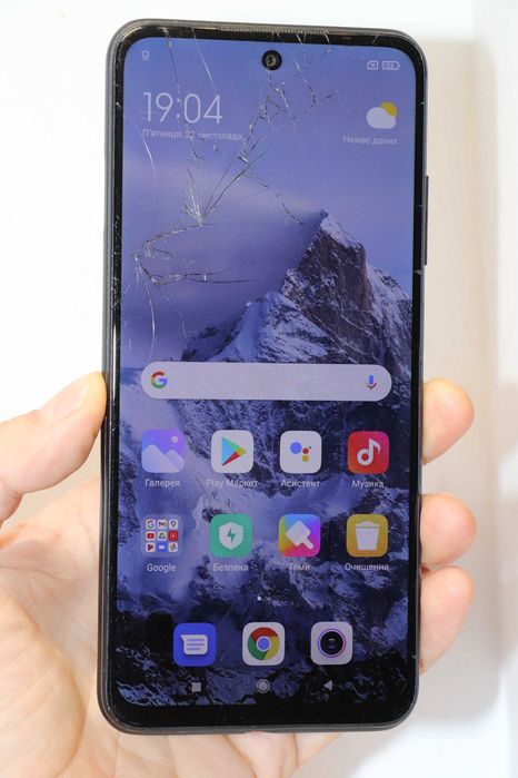 Xiaomi Redmi Note 10 6/128GB Onyx Gray, есть трещины на сенсоре!