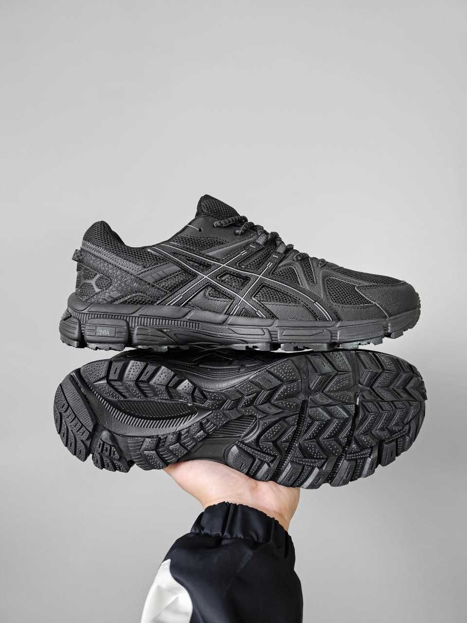 Asics Gel Kahana 8 Black