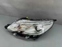 Peugeot 2008 I 13-16r Lampa Przód Przednia Lewa H7+LED Europa Stan BDB