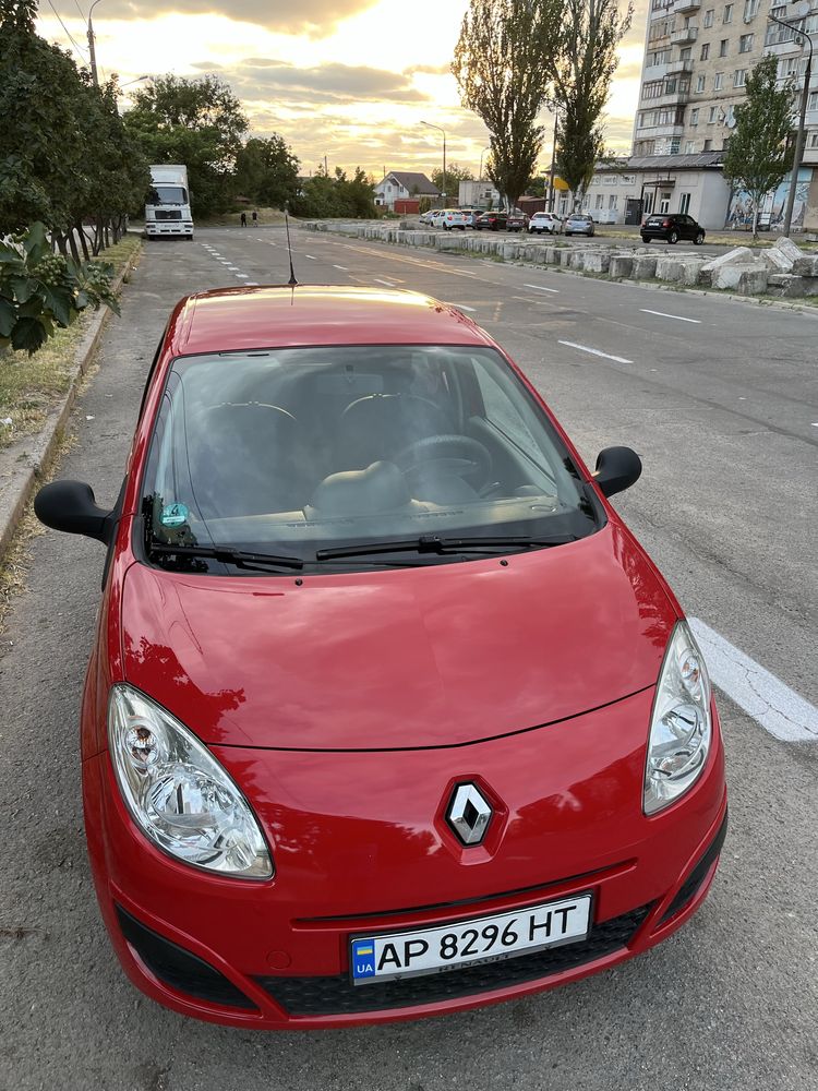 В продаже renault twingo