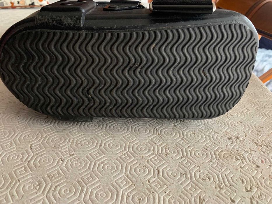 Bota ortopédica para pé direito