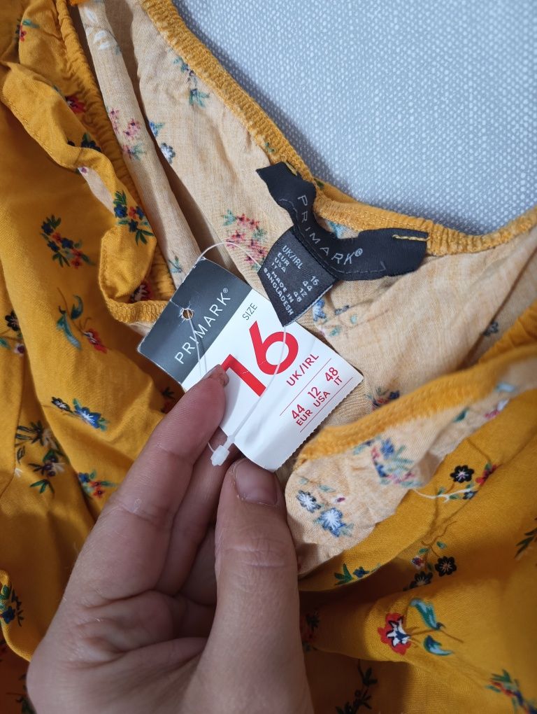 Nowy musztardy kombinezon w kwiatuszki Primark, rozmiar 44!