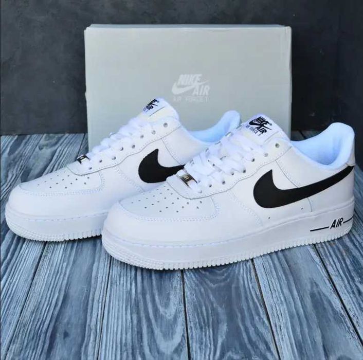 Жіночі кросівки Nike Air Force 1 (Шкіра)