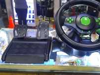 Игровой руль для пк ноутбука , с педалями вибромотор