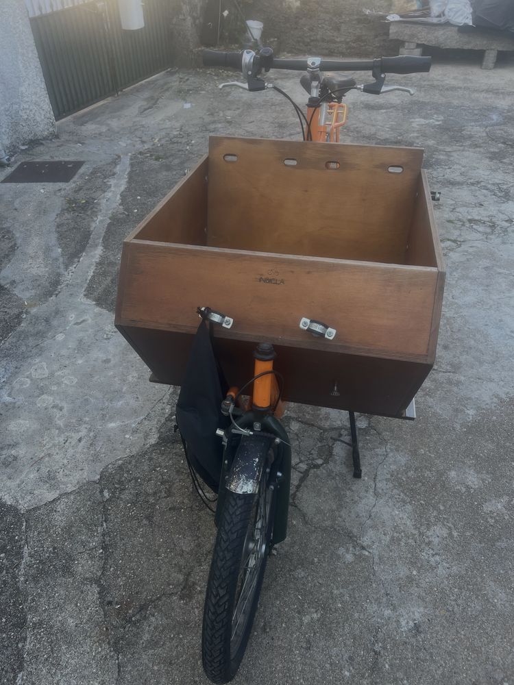 Bicicleta de passeio ou venda ambulante