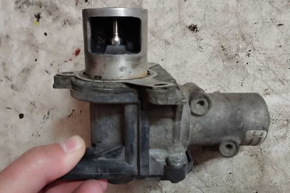 Renault Laguna lll 2008 1.5dci 6ст мех кожа чёрная на чёрном