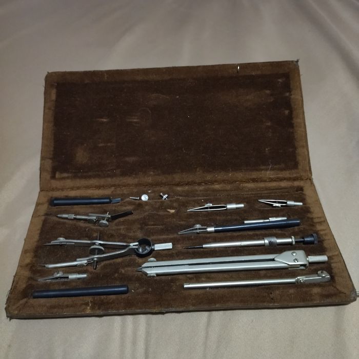 Готувальня    Ракетки.   .     .