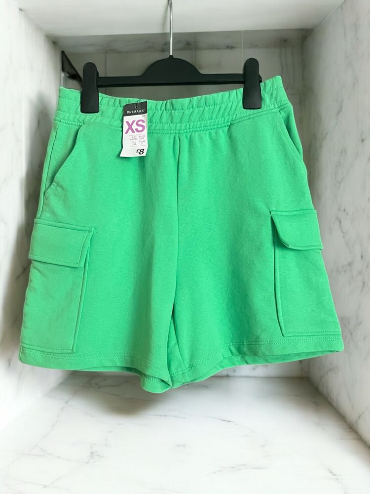 Nowe zielone szorty damskie Primark XS (34/36), z kieszeniami cargo