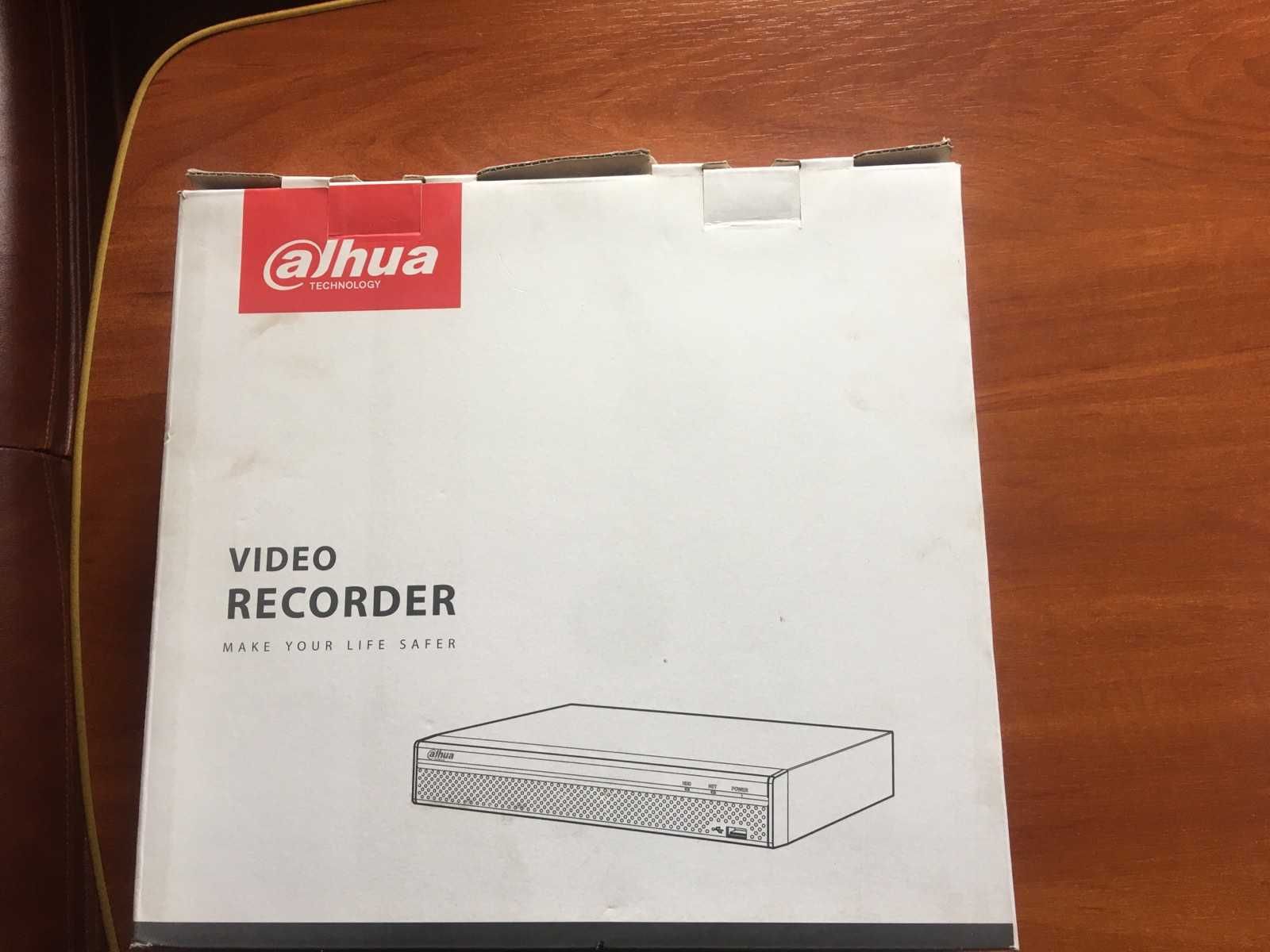 Видеорегистратор Dahua DHI- HCVR5116HS-S3+HDD 4TB