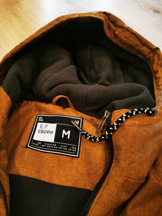 Młodzieżowa kurtka Cropp M