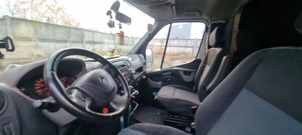 Автовоз Renault Master