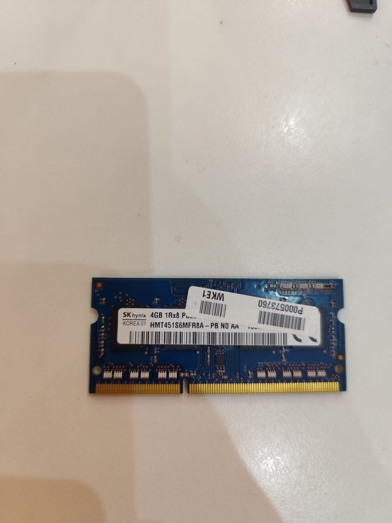 Pamięć Ram DDR3 HMT451S6MFR8A-PB 4 GB