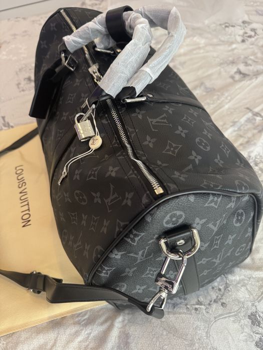 Mala Luis Vuitton de viagem