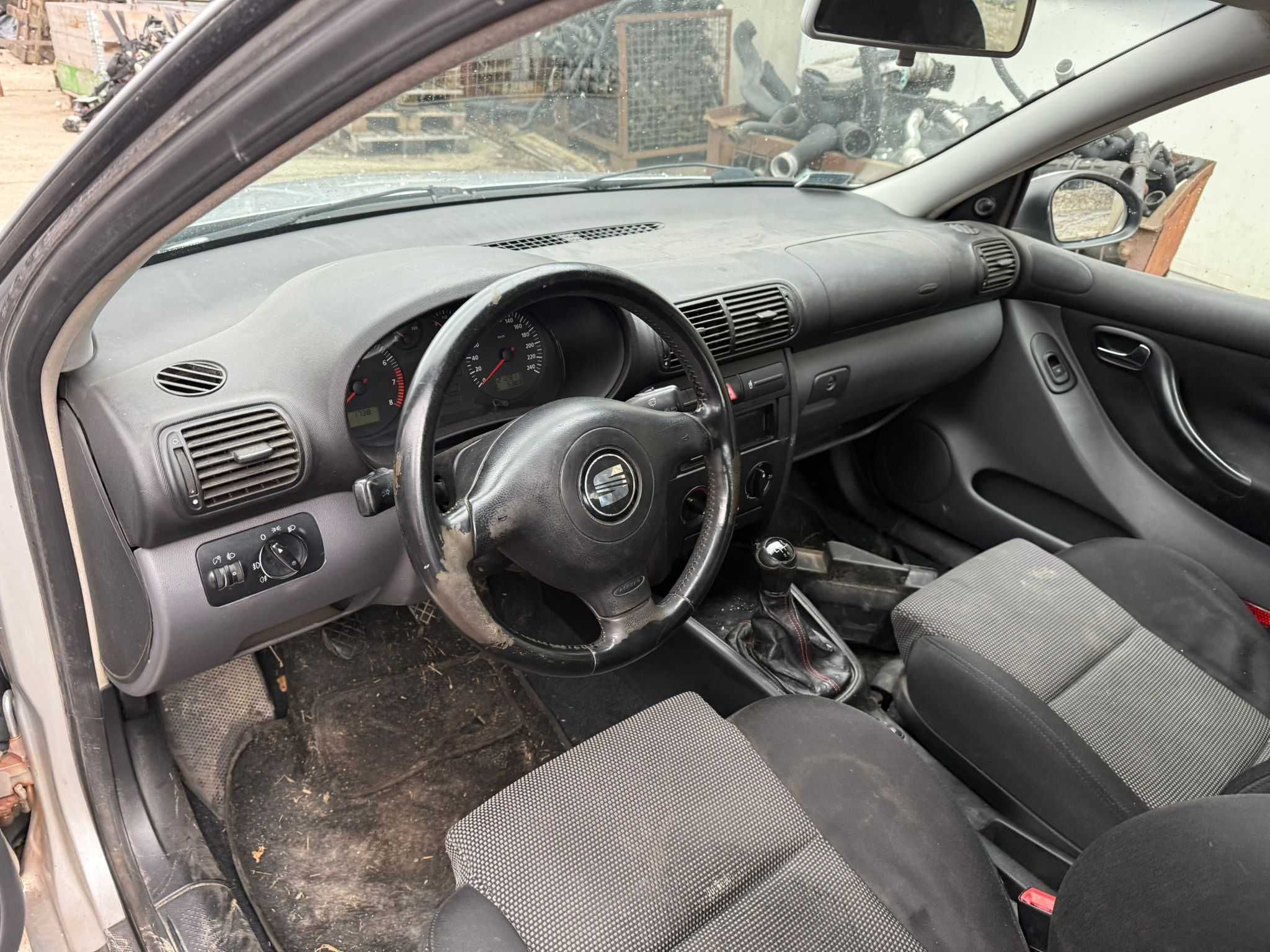 Seat Leon 1 na części  drzwi/maska/silnik/skrzynia