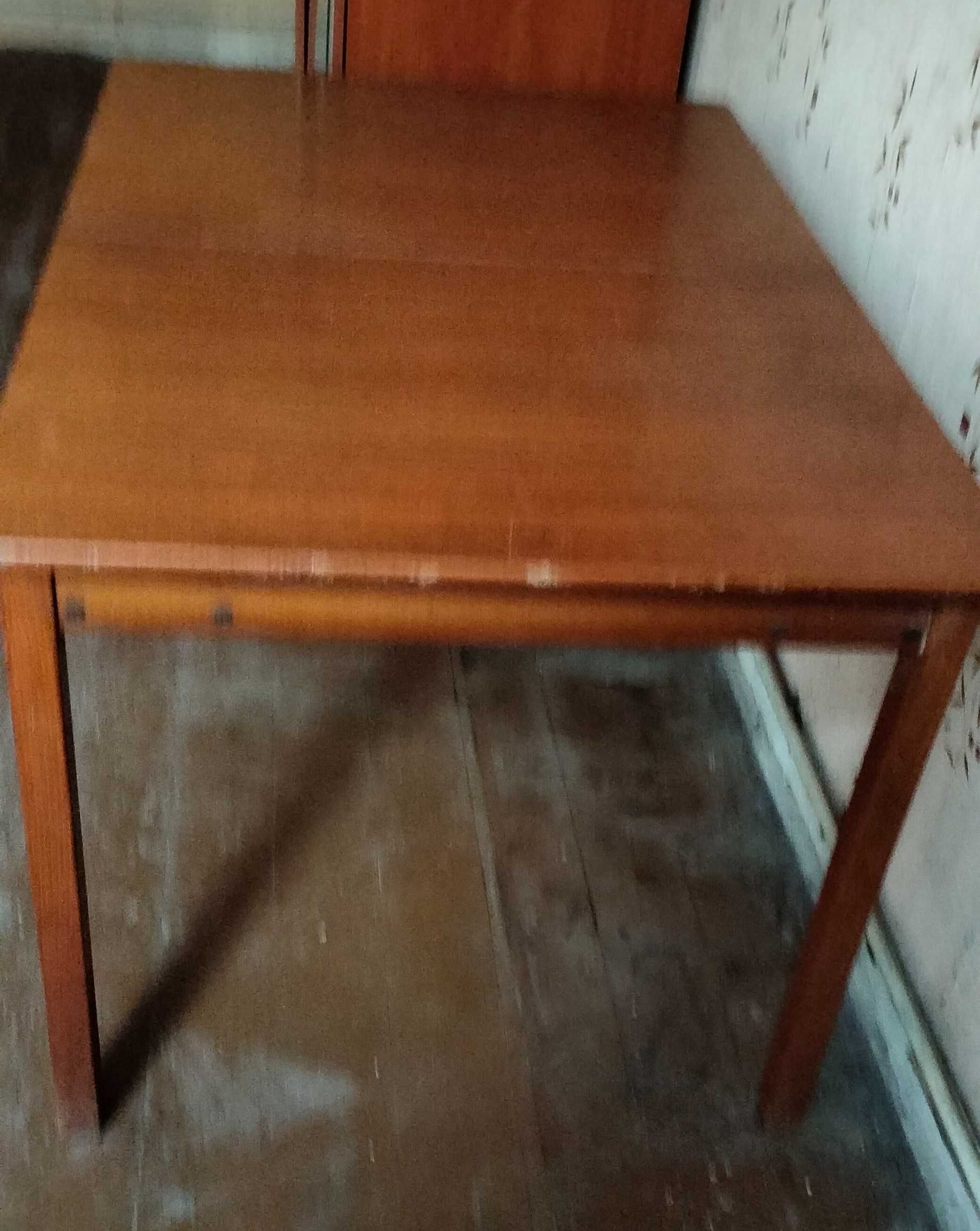 Sprzedam stół drewniany