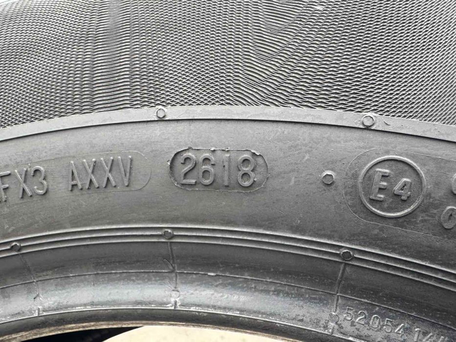 Зимові шини Continental 225/60 R16