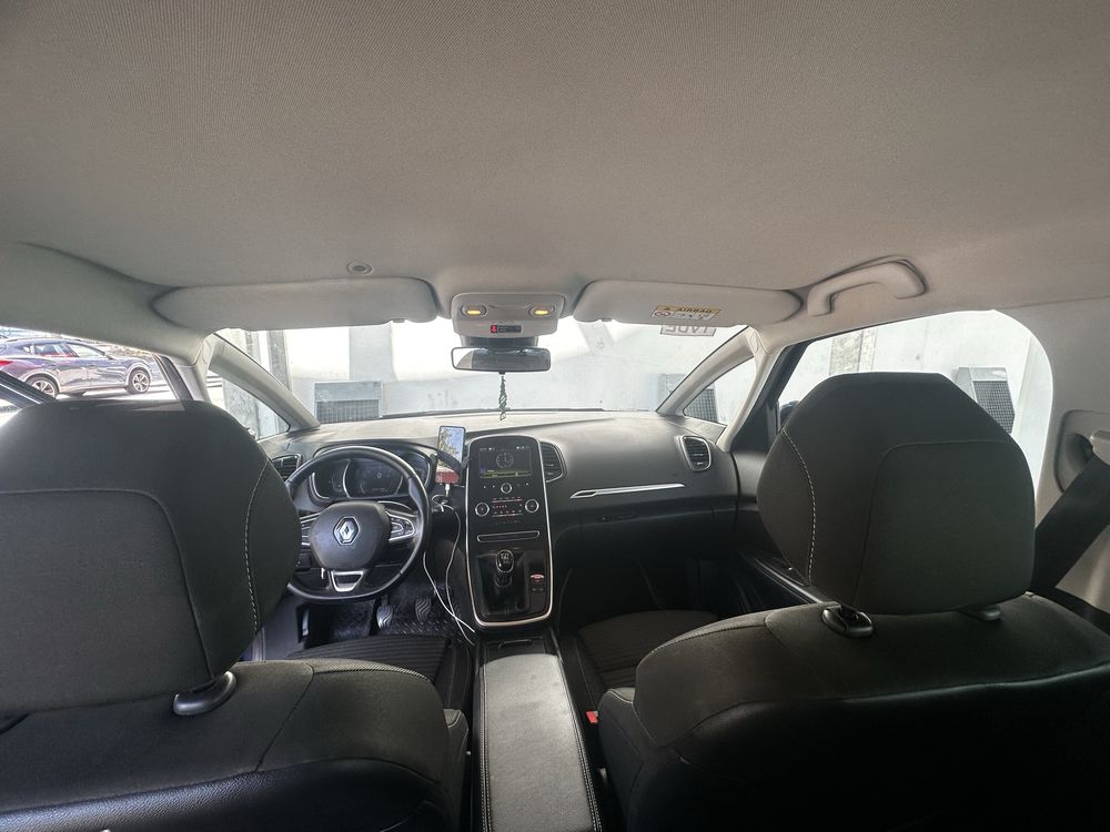 Renault Grand Scenic IV