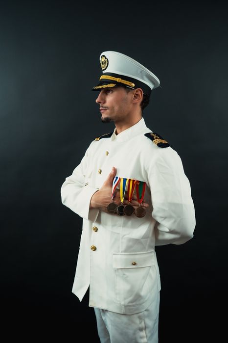 Bombeiro, Militar, Marinheiro, Construção