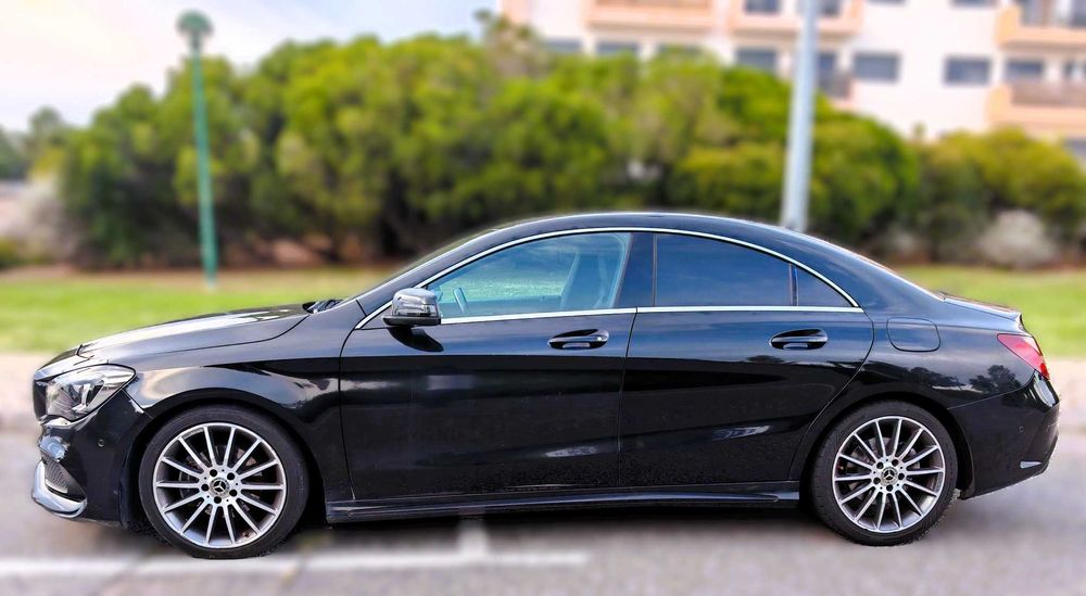 Mercedes-Benz CLA 180D, AMG Line - CX. Automática