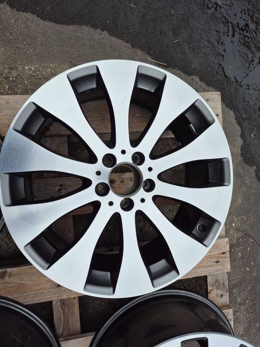 Felgi Mercedes 5x112 R19 8j et38 4szt A25.340.12200