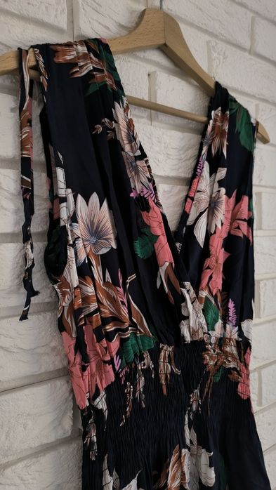 Długa sukienka damska letnia na lato na ramiączkach maxi dress kwiaty