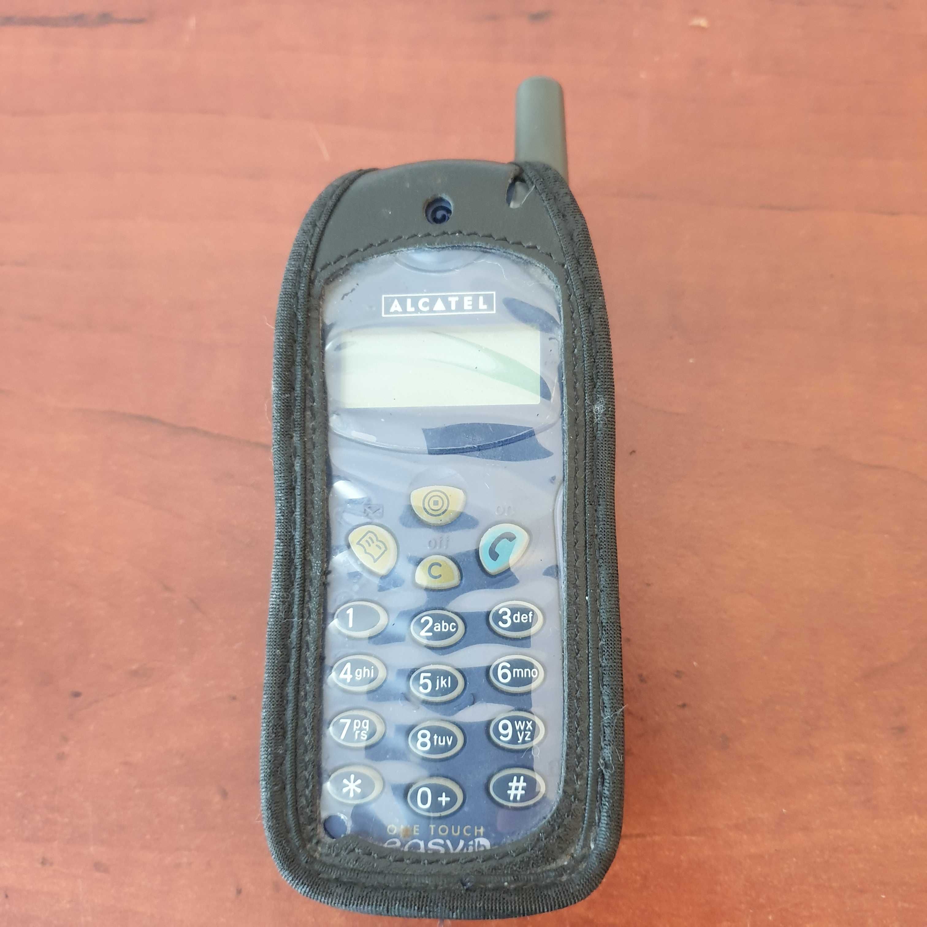 Nokia 6310i Nokia X2-00 Alcatel One Touch Easy DB