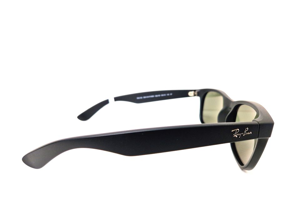 Okulary przeciwsłoneczne Ray-Ban NEW WAYFARER z polaryzacją Unisex