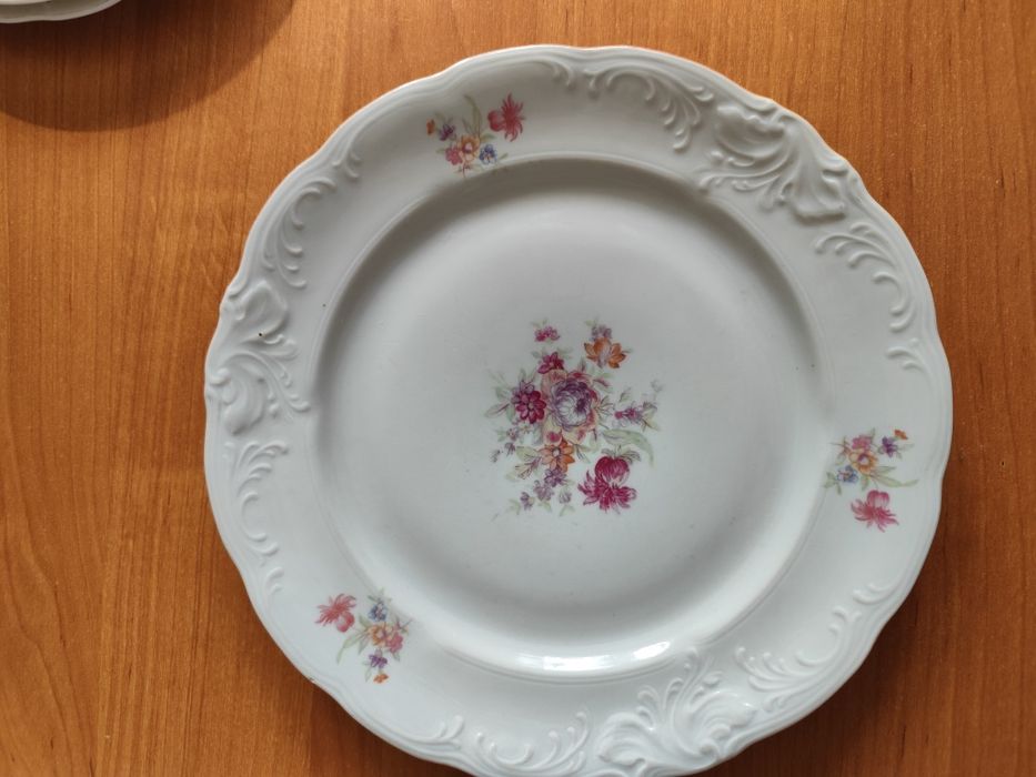 Wałbrzych Talerz płytki porcelana malowana w kwiaty