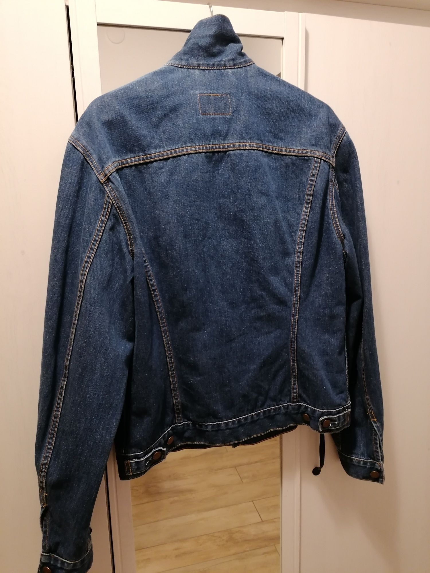 Kurtka Levis a R. XL