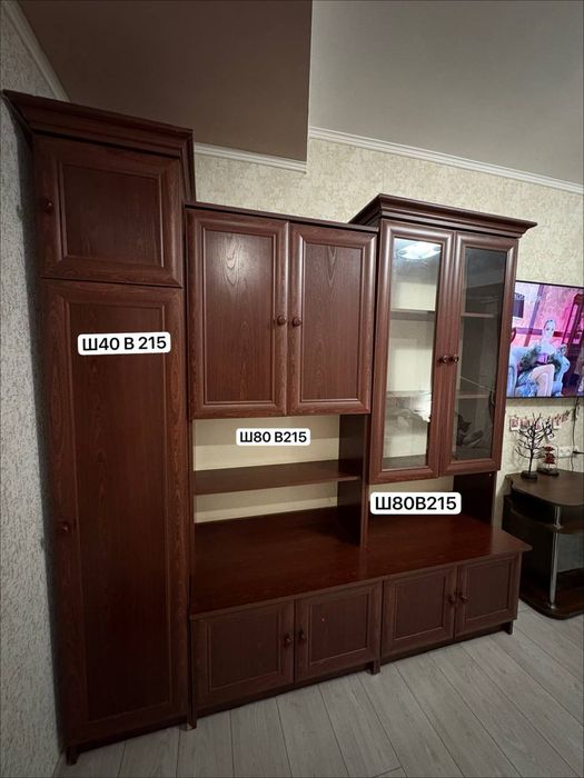 Меблева стінка ( шафа, пенал, сервант)