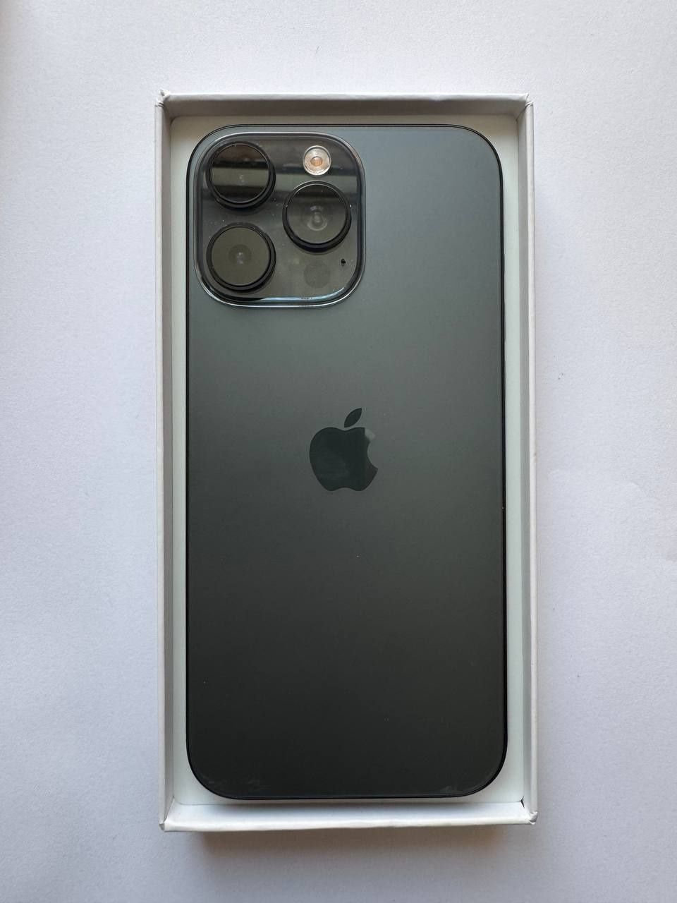 Продам IPHONE 16 PRO MAX на Андроїд