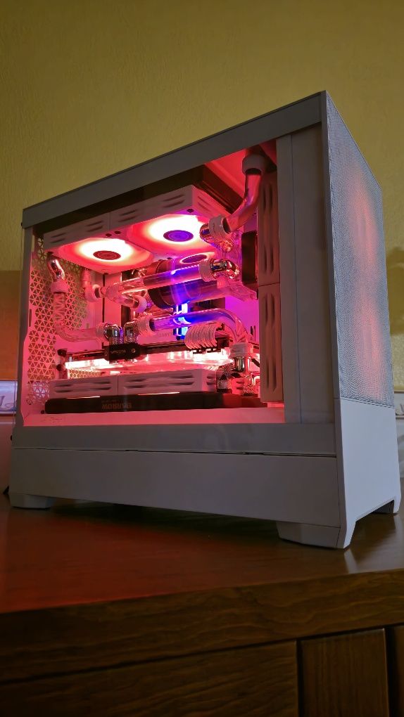 Intel Watercooled Gaming/Editing  PC